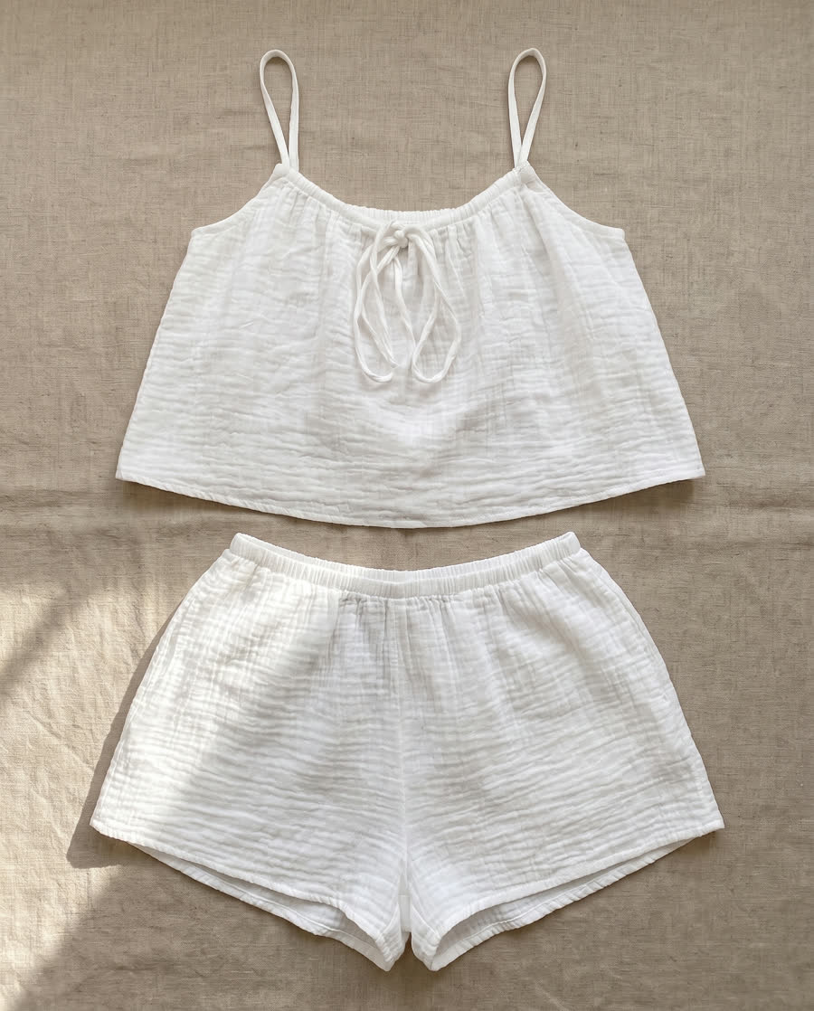 White crinkle-weave tie-front cami and shorts set